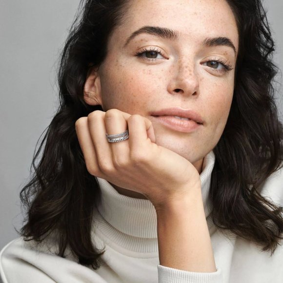 Pandora Signature Logo Pavé & Beads Ring LIMITED TIME ONLY - Picture 9 of 16